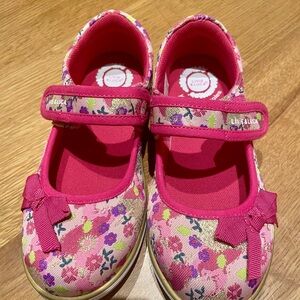 Livie & Luca Floral Kids Shoes - size 1Y